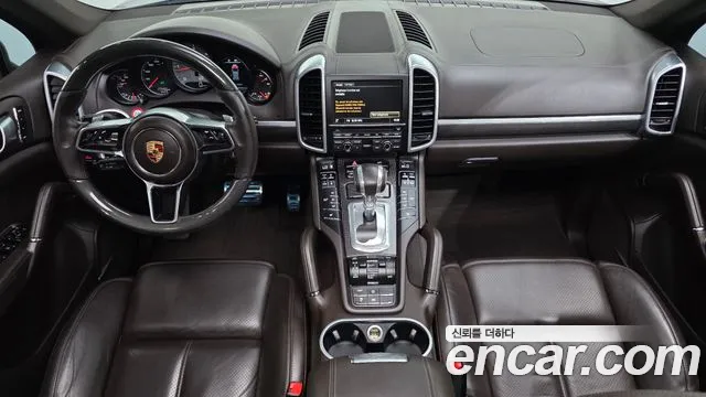 Porsche Cayenne 2015 — фото 7