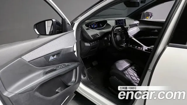 Peugeot 5008 2024 — фото 10