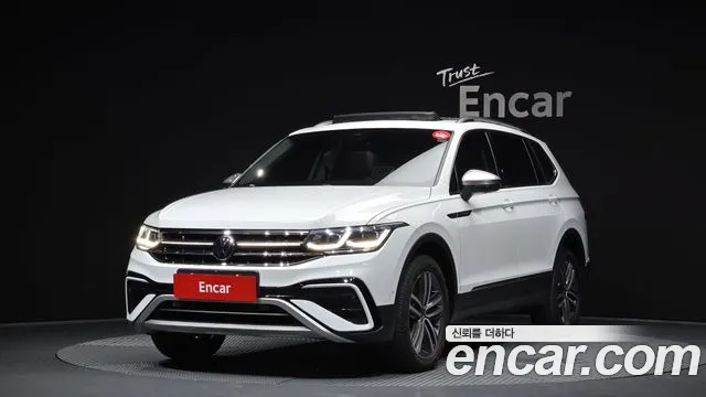 Volkswagen Tiguan 2023 — фото 1