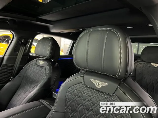Bentley Flying Spur 2020 — фото 17