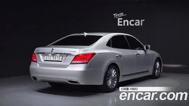 Hyundai Equus 2013 — фото 2