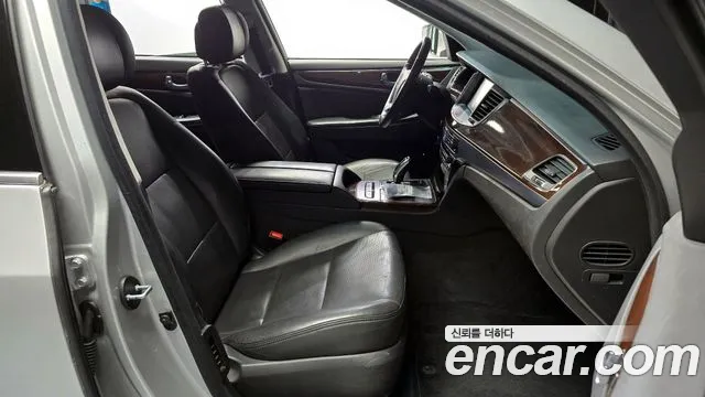 Hyundai Equus 2013 — фото 11