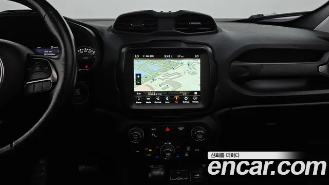 Jeep Renegade 2021 — фото 14