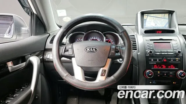 Kia Sorento 2011 — фото 13