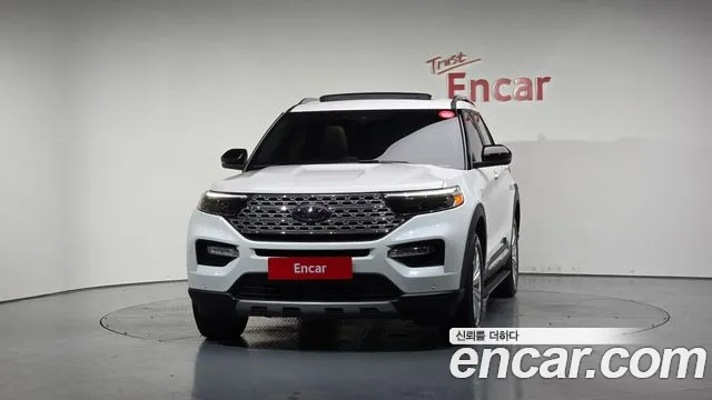 Ford Explorer 2020 — фото 3