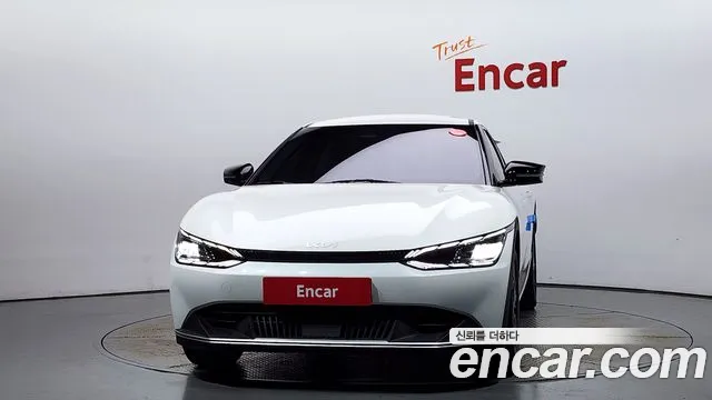 Kia EV6 2022 — фото 3