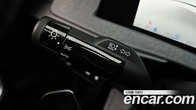 Kia EV6 2022 — фото 16