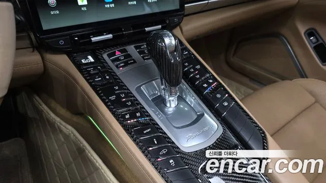 Porsche Panamera 2014 — фото 9