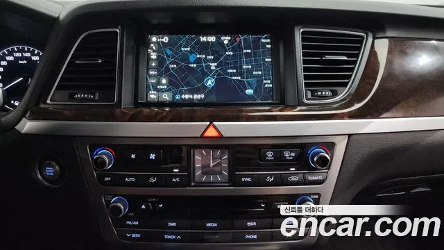 Hyundai Genesis 2015 — фото 16