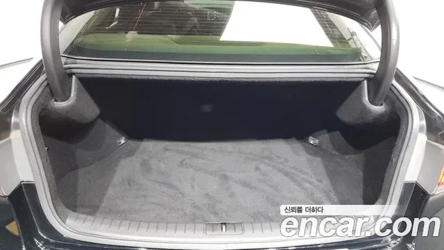 Hyundai Genesis 2015 — фото 20
