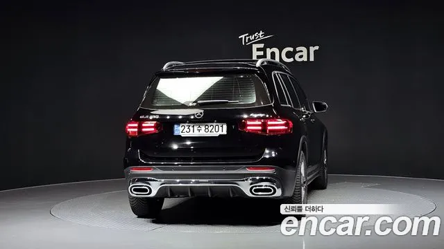 Mercedes-Benz GLB-Class 2024 — фото 4