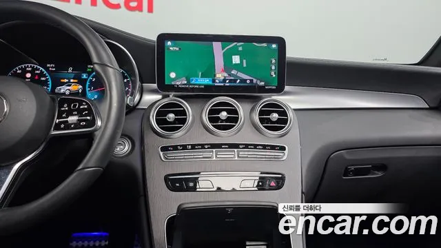 Mercedes-Benz GLC-Class 2023 — фото 15