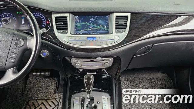 Hyundai Genesis 2013 — фото 14