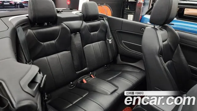 Land Rover Range Rover Evoque 2017 — фото 12