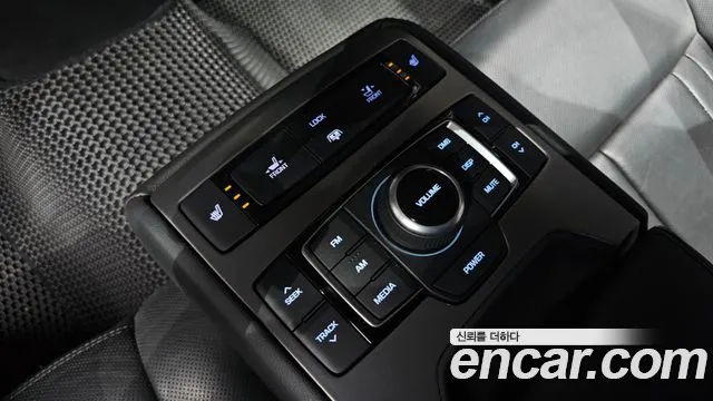 Hyundai Genesis 2016 — фото 20