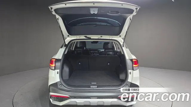 Kia Sportage 2023 — фото 20