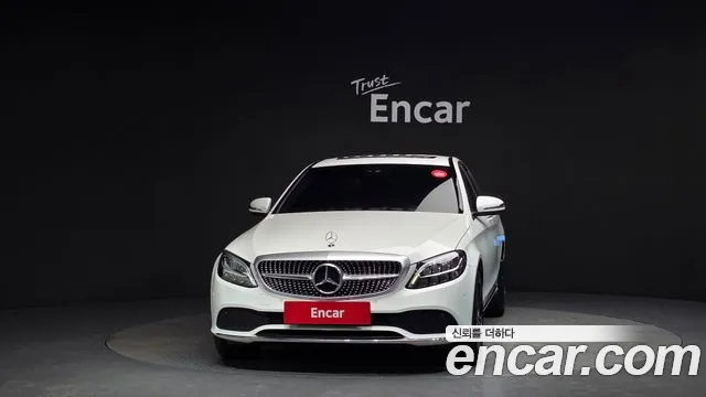 Mercedes-Benz C-Class 2019 — фото 3
