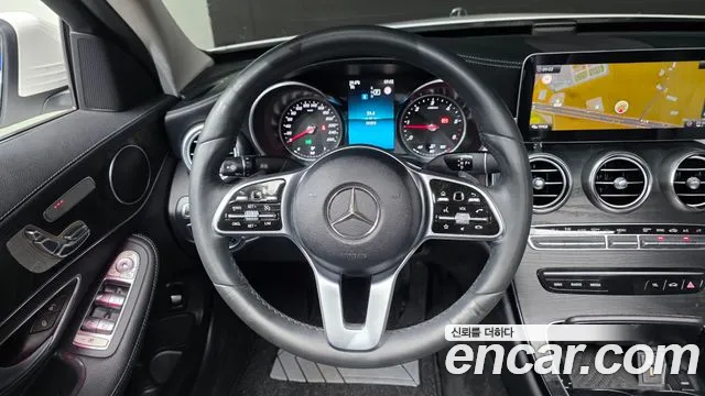 Mercedes-Benz C-Class 2019 — фото 14