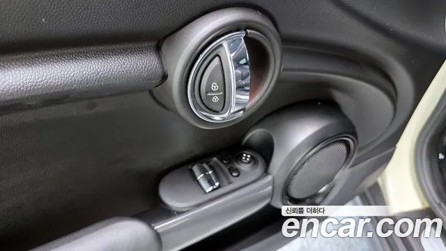 Mini Cooper 2015 — фото 14