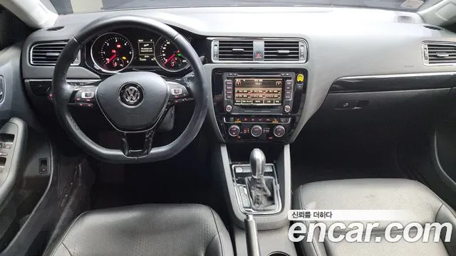 Volkswagen Jetta 2015 — фото 7