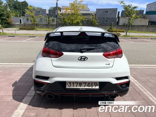 Hyundai Veloster 2021 — фото 4