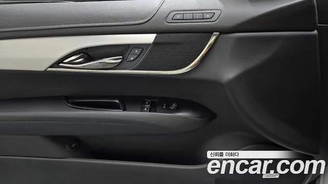 Cadillac ATS 2017 — фото 18