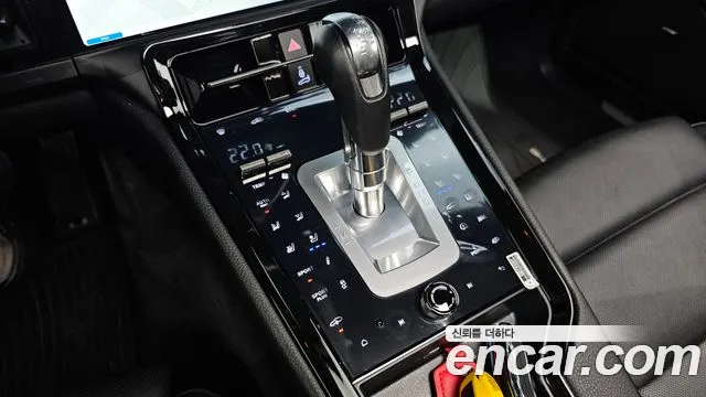 Porsche Panamera 2015 — фото 9