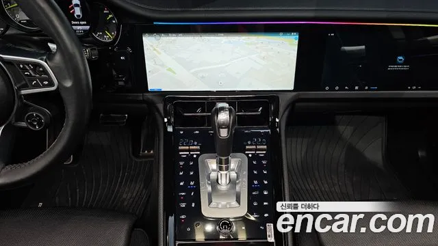 Porsche Panamera 2015 — фото 14