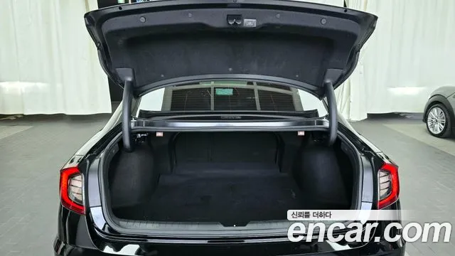Hyundai Sonata 2023 — фото 20