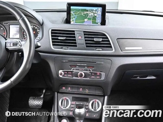 Audi Q3 2015 — фото 14