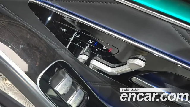 Mercedes-Benz S-Class 2022 — фото 18