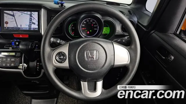 Honda N-BOX 2015 — фото 13