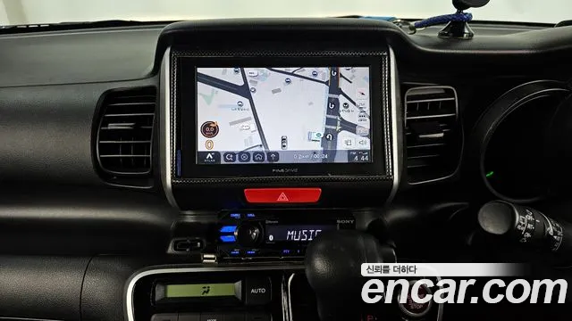 Honda N-BOX 2015 — фото 17