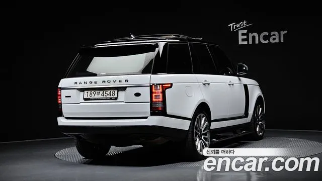 Land Rover Range Rover 2017 — фото 2