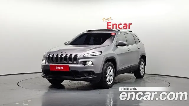 Jeep Cherokee 2015 — фото 1