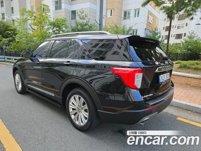 Ford Explorer 2021 — фото 2