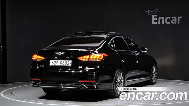 Genesis G80 2017 — фото 2