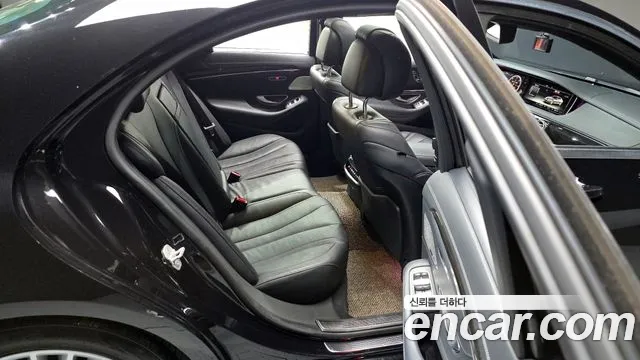 Mercedes-Benz S-Class 2015 — фото 12