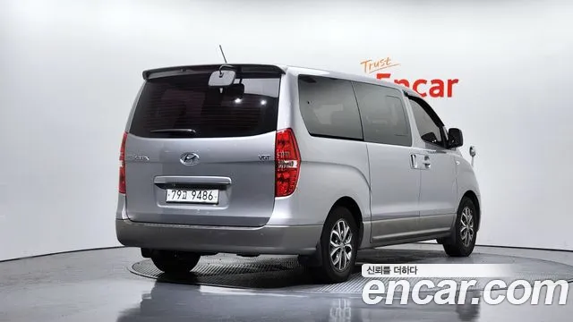 Hyundai Starex 2016 — фото 2
