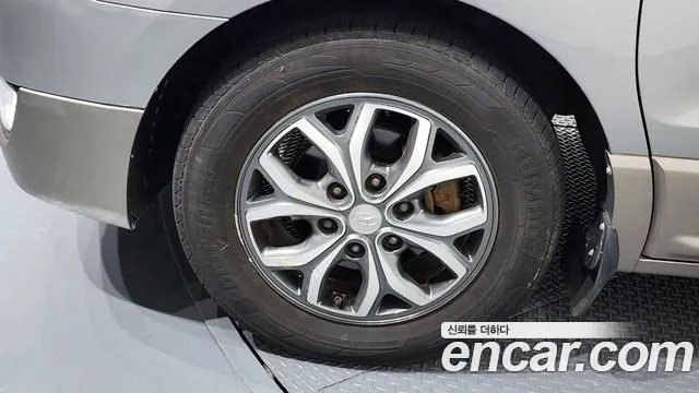 Hyundai Starex 2016 — фото 5