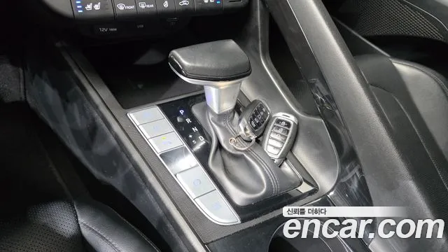 Hyundai AVANTE 2021 — фото 9