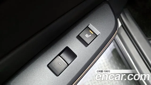 Toyota Crown 2023 — фото 18