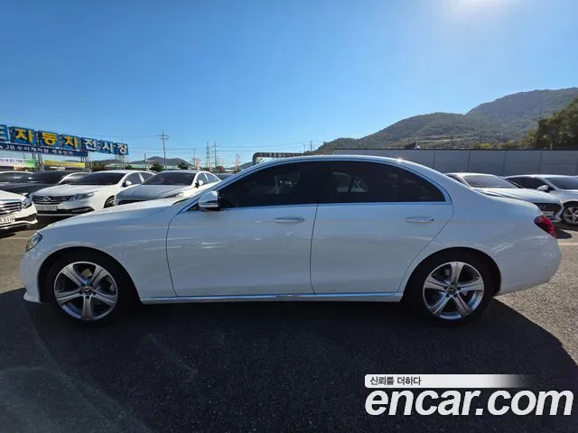 Mercedes-Benz E-Class 2018 — фото 5