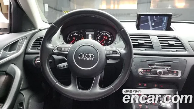 Audi Q3 2015 — фото 13