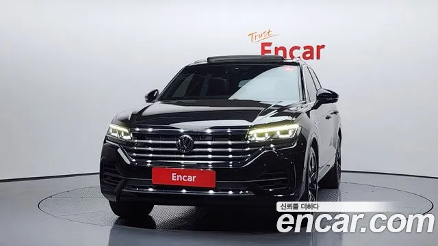Volkswagen Touareg 2020 — фото 3