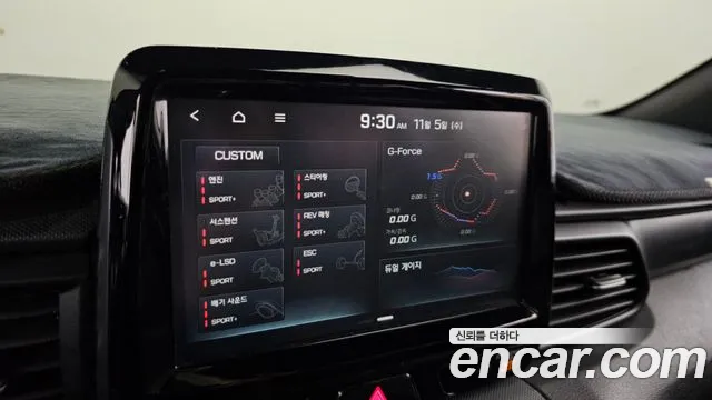 Hyundai Veloster 2019 — фото 16
