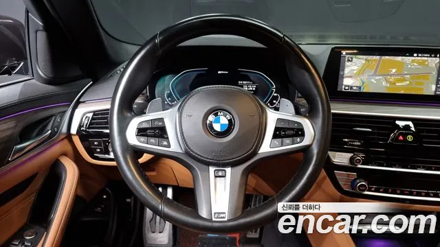 BMW 5-Series 2020 — фото 13