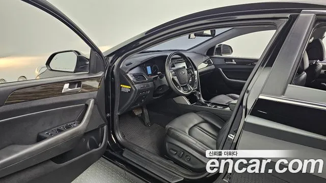 Hyundai Sonata 2017 — фото 10