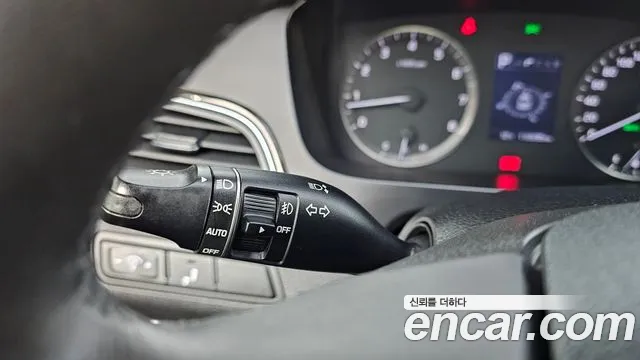 Hyundai Sonata 2017 — фото 13
