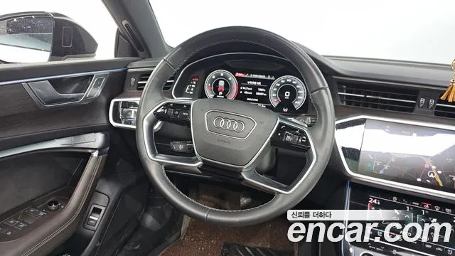 Audi A7 2023 — фото 13